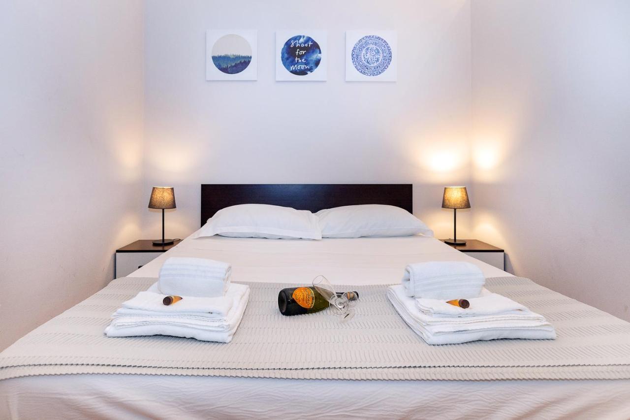 Stesicoro Exclusive Rooms Κατάνια Εξωτερικό φωτογραφία
